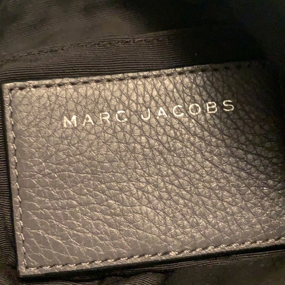 Gray Marc Jacobs bag w/ wallet - Picture 6 of 13
